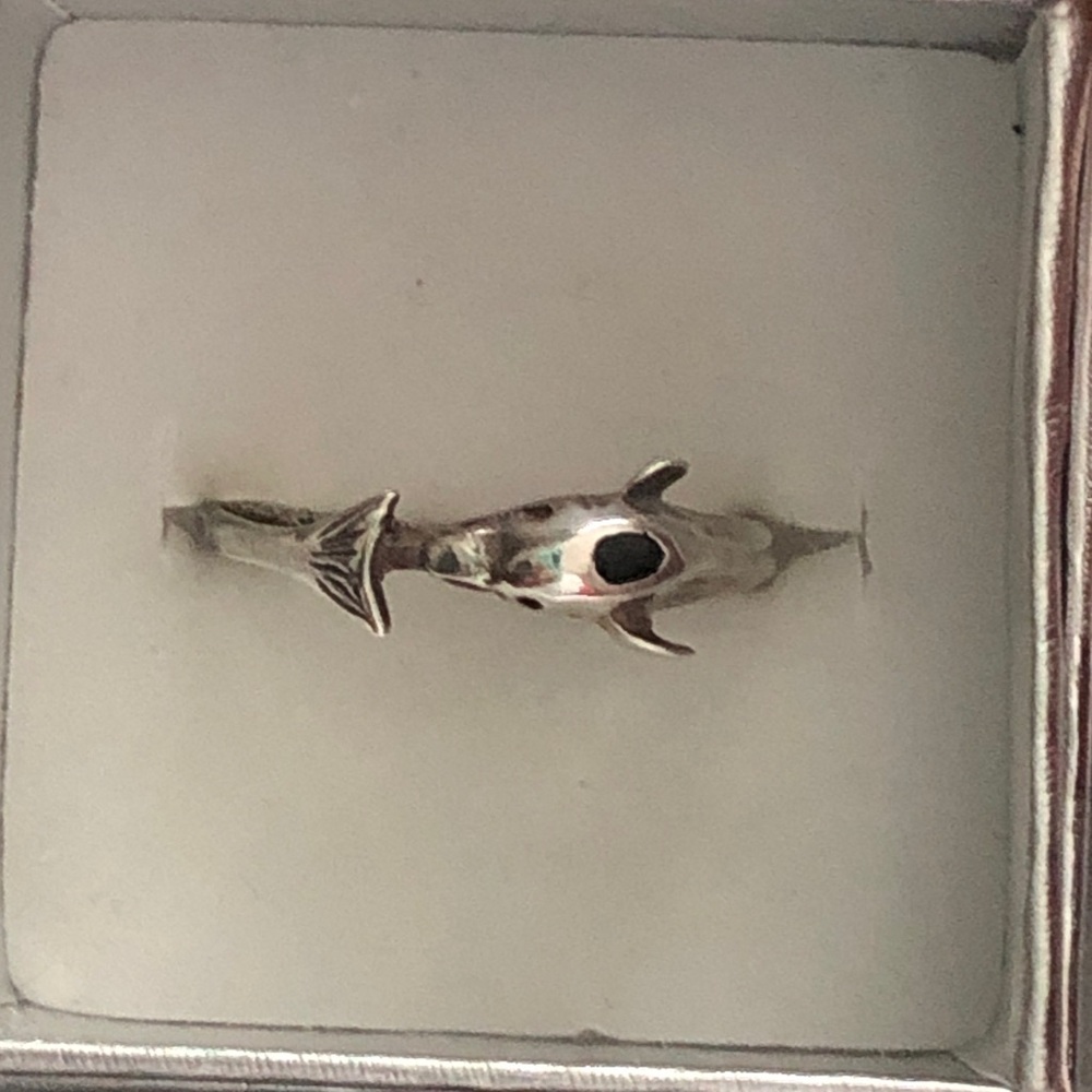 Dolphin Black onyx Sterling Silver solid Ring Size 8.5